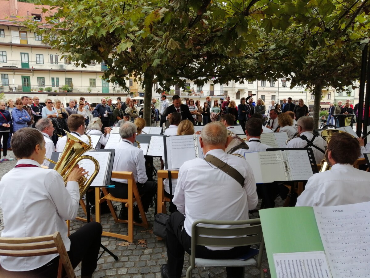 Arhiv Nastopov Fotografije Pihalni Orkester Ljubljana